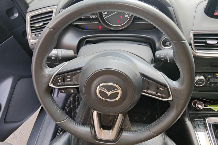 Used Mazda 3 Axela 2017 Sedan 2.0L Automatic Prestige Model China V Standard Steering Wheel