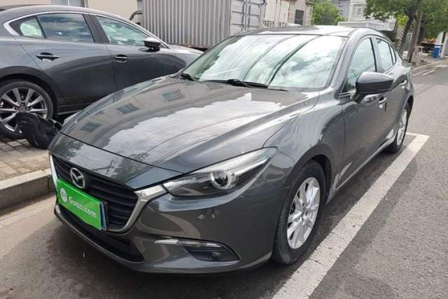Używany Mazda 3 Axela 2017 Sedan 1.5L Automatic Luxury Model Emission Standard China V