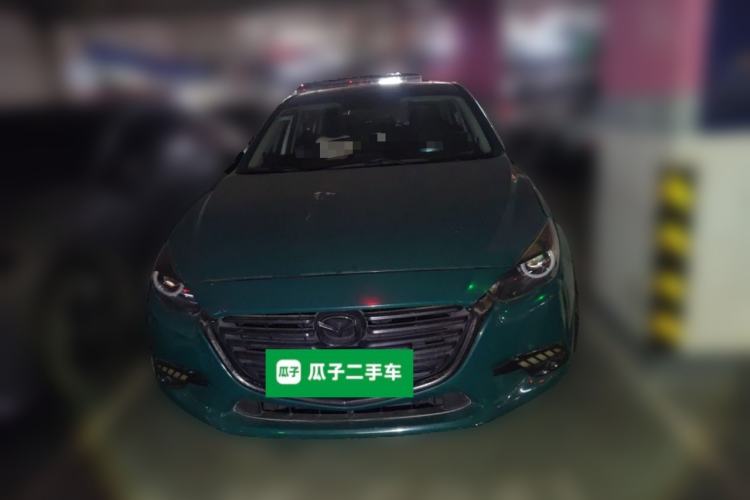 Used Mazda 3 Axela 2017 Hatchback 2.0L Automatic Luxury Model Emission Standard China V Front