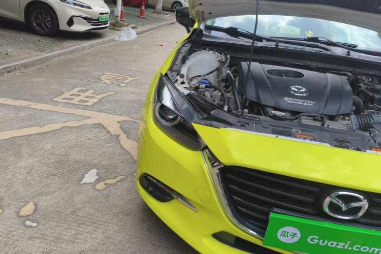 Used Mazda 3 Axela 2017 Sedan 2.0L Automatic Prestige Model China V Standard Right Front Headlight