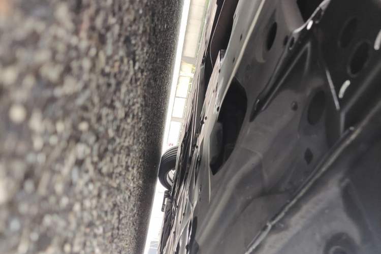 Used Mazda 3 Axela 2017 Hatchback 2.0L Automatic Sport Model China V Emission Standard Chassis Rear Right