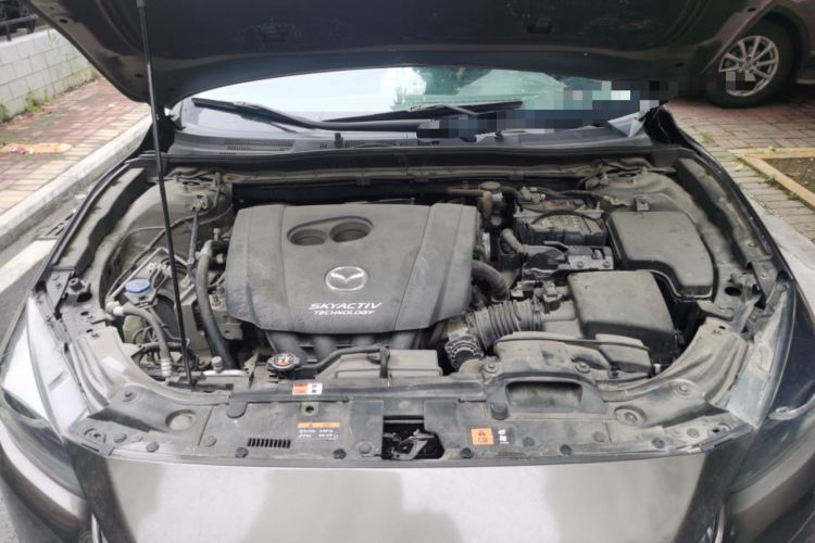 Used Mazda 3 Axela 2017 Sedan 2.0L Automatic Prestige Model China V Standard Engine Bay
