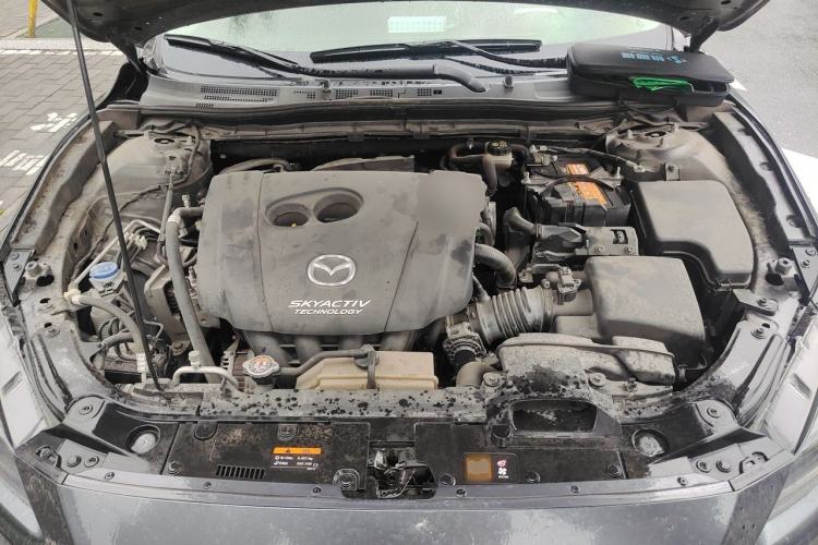 Used Mazda 3 Axela 2017 Hatchback 2.0L Automatic Sport Model China V Emission Standard Engine Bay