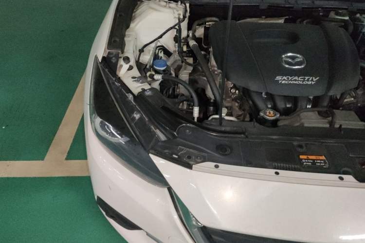 Used Mazda 3 Axela 2017 Sedan 1.5L Automatic Prestige Model China V Standard Engine Bay Right
