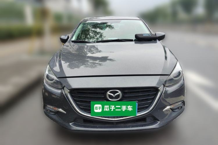 Used Mazda 3 Axela 2017 Hatchback 2.0L Automatic Sport Model China V Emission Standard Front