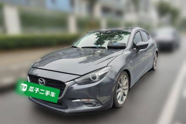 Used Mazda 3 Axela 2017 Hatchback 2.0L Automatic Sport Model China V Emission Standard