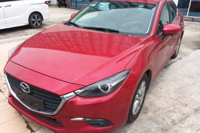 Used Mazda 3 Axela 2017 Sedan 1.5L Automatic Luxury Model Emission Standard China V