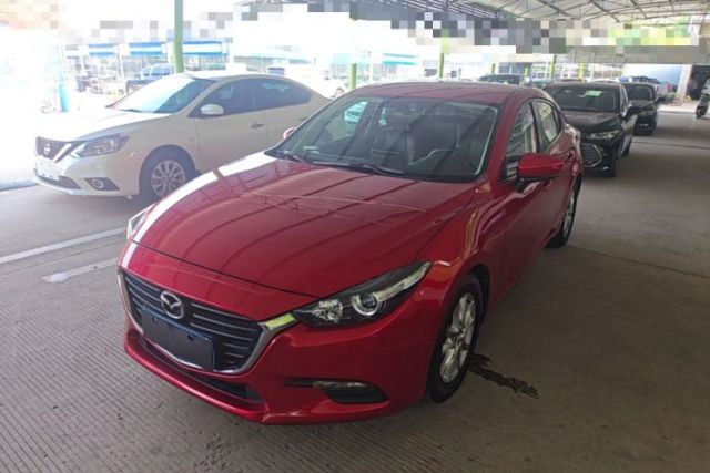 Ojetý Mazda 3 Axela 2017 Sedan 1.5L Automatic Comfort Model Emission Standard China V