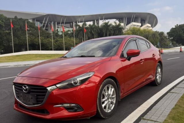 Used Mazda 3 Axela 2017 Sedan 1.5L Automatic Luxury Model Emission Standard China V