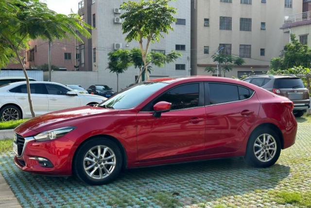 Used Mazda 3 Axela 2017 Sedan 1.5L Automatic Luxury Model Emission Standard China V