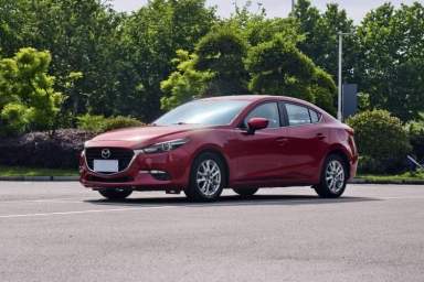 Used Mazda 3 Axela 2017 Sedan 1.5L Automatic Luxury Model Emission Standard China V