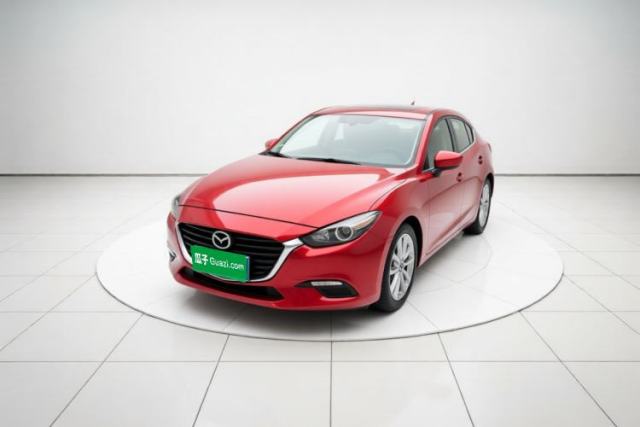 Używany Mazda 3 Axela 2017 Sedan 1.5L Automatic Comfort Model Emission Standard China V