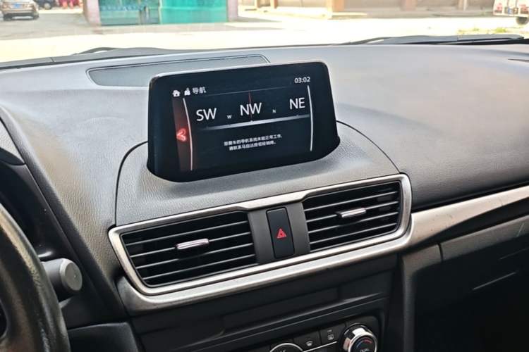 Used Mazda 3 Axela 2017 Sedan 1.5L Automatic Luxury Model Emission Standard China V Audio And AC Panel