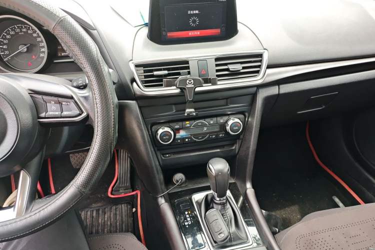 Used Mazda 3 Axela 2017 Sedan 2.0L Automatic Prestige Model China V Standard Audio And AC Panel