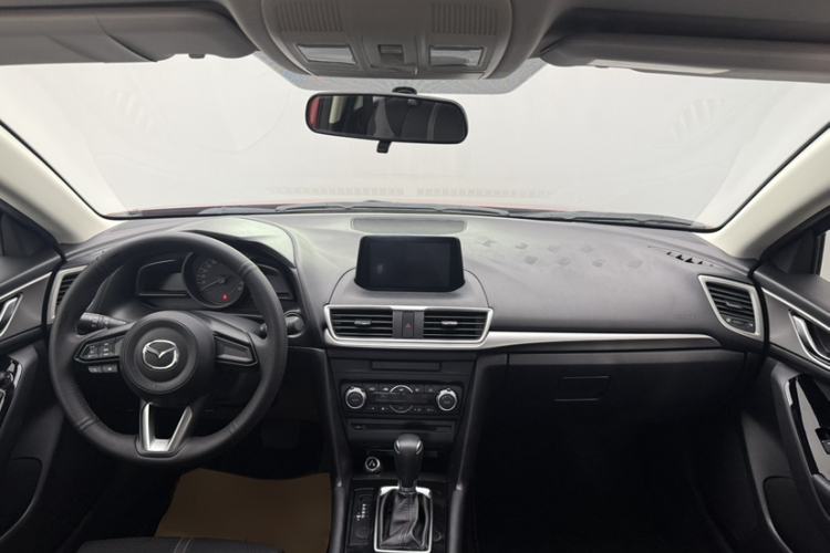 Used Mazda 3 Axela 2017 Hatchback 1.5L Automatic Luxury Model Emission Standard China V Audio And AC Panel