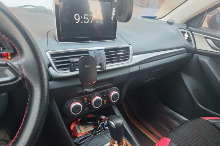 Used Mazda 3 Axela 2017 Sedan 1.5L Automatic Comfort Model Emission Standard China V Audio And AC Panel