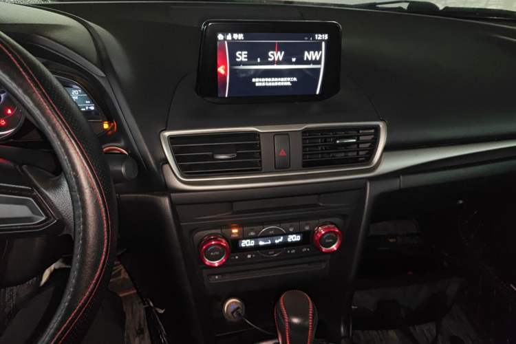 Used Mazda 3 Axela 2017 Sedan 1.5L Automatic Luxury Model Emission Standard China V Audio And AC Panel