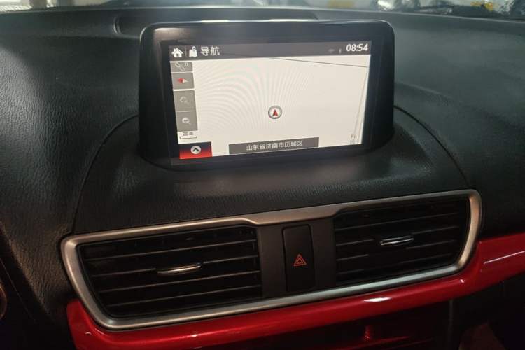 Used Mazda 3 Axela 2017 Sedan 1.5L Automatic Luxury Model Emission Standard China V Audio And AC Panel