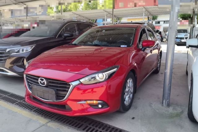 Used Mazda 3 Axela 2017 Hatchback 1.5L Automatic Luxury Model Emission Standard China V