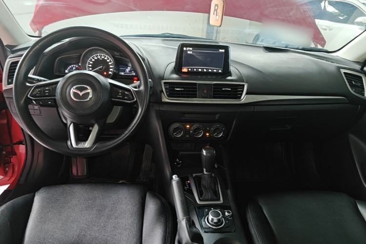 Used Mazda 3 Axela 2017 Sedan 1.5L Automatic Comfort Model Emission Standard China V Center Console