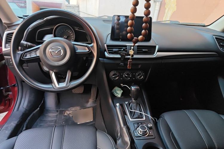 Used Mazda 3 Axela 2017 Sedan 1.5L Automatic Comfort Model Emission Standard China V Center Console
