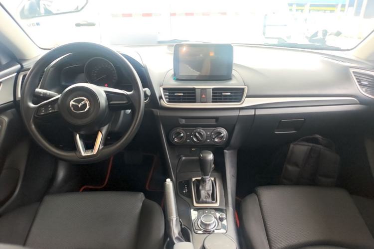 Used Mazda 3 Axela 2017 Sedan 1.5L Automatic Comfort Model Emission Standard China V Center Console