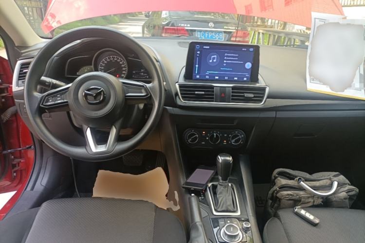 Used Mazda 3 Axela 2017 Sedan 1.5L Automatic Comfort Model Emission Standard China V Center Console