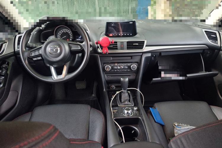 Used Mazda 3 Axela 2017 Sedan 1.5L Automatic Luxury Model Emission Standard China V Center Console