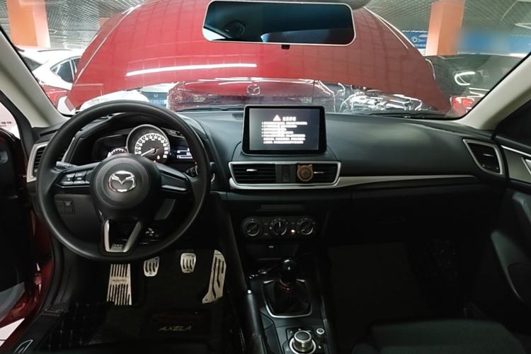 Used Mazda 3 Axela 2017 Sedan 1.5L Manual Comfort Model Emission Standard China V Center Console