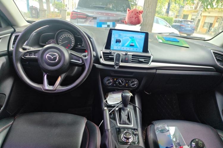 Used Mazda 3 Axela 2017 Sedan 1.5L Automatic Comfort Model Emission Standard China V Center Console