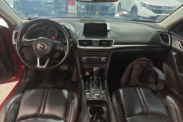 Used Mazda 3 Axela 2017 Sedan 1.5L Automatic Luxury Model Emission Standard China V Center Console