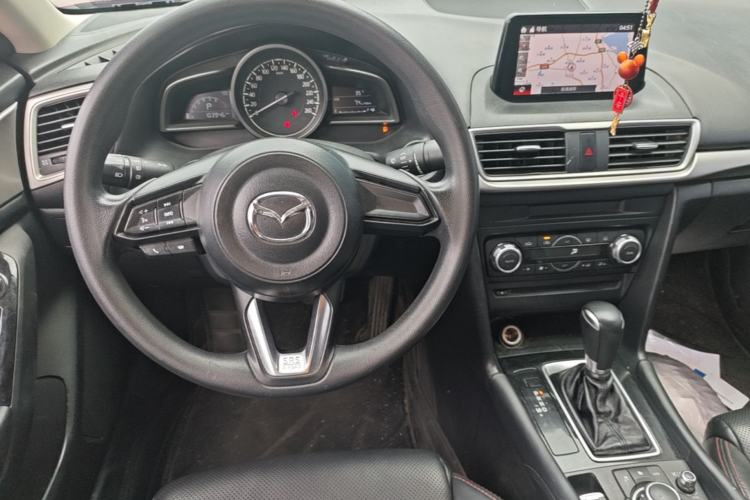 Used Mazda 3 Axela 2017 Sedan 1.5L Automatic Luxury Model Emission Standard China V Center Console