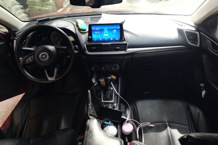 Used Mazda 3 Axela 2017 Sedan 1.5L Automatic Comfort Model Emission Standard China V Center Console