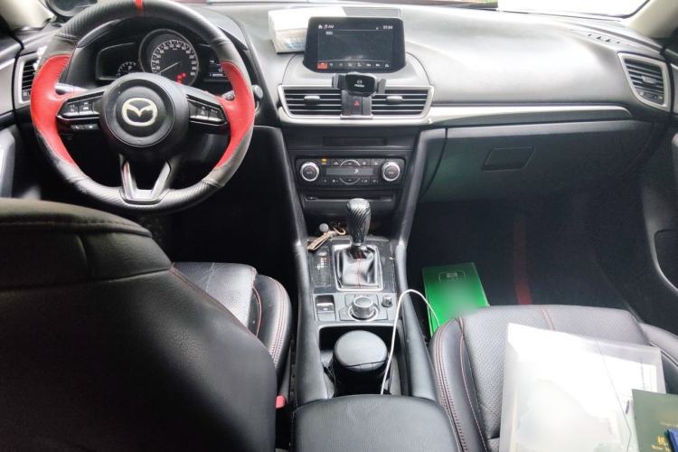 Used Mazda 3 Axela 2017 Sedan 1.5L Automatic Luxury Model Emission Standard China V Center Console