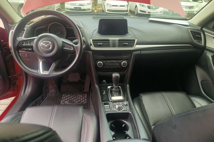 Used Mazda 3 Axela 2017 Sedan 1.5L Automatic Luxury Model Emission Standard China V Center Console