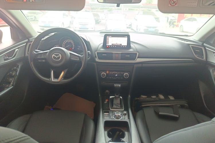 Used Mazda 3 Axela 2017 Sedan 1.5L Automatic Luxury Model Emission Standard China V Center Console