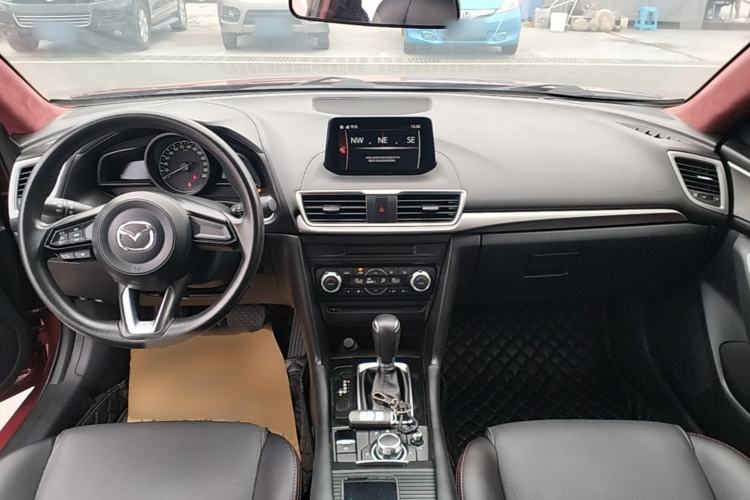 Used Mazda 3 Axela 2017 Sedan 1.5L Automatic Luxury Model Emission Standard China V Center Console