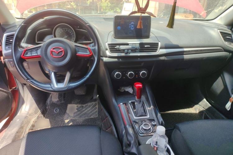 Used Mazda 3 Axela 2017 Sedan 1.5L Automatic Comfort Model Emission Standard China V Center Console