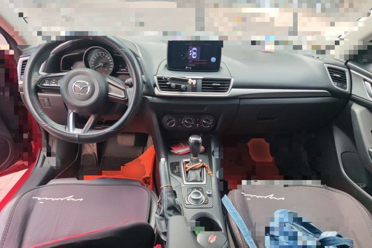 Used Mazda 3 Axela 2017 Sedan 1.5L Automatic Comfort Model Emission Standard China V Center Console