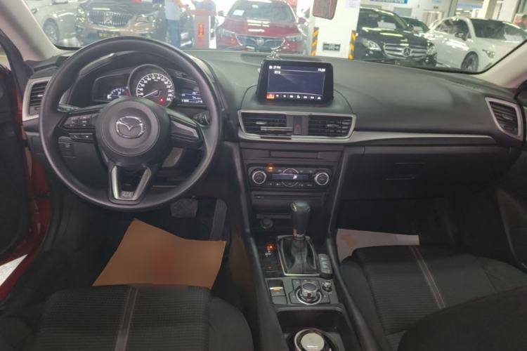 Used Mazda 3 Axela 2017 Sedan 1.5L Automatic Luxury Model Emission Standard China V Center Console