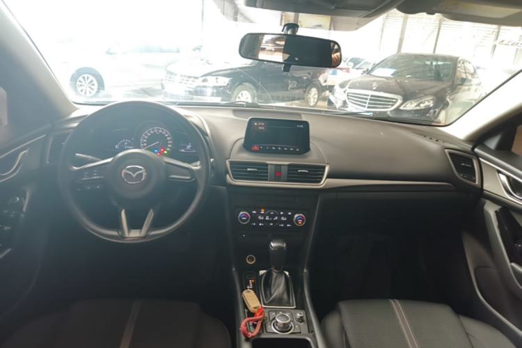 Used Mazda 3 Axela 2017 Sedan 1.5L Automatic Luxury Model Emission Standard China V Center Console