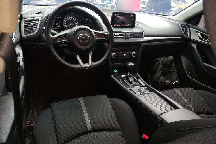Used Mazda 3 Axela 2017 Sedan 1.5L Automatic Luxury Model Emission Standard China V Center Console