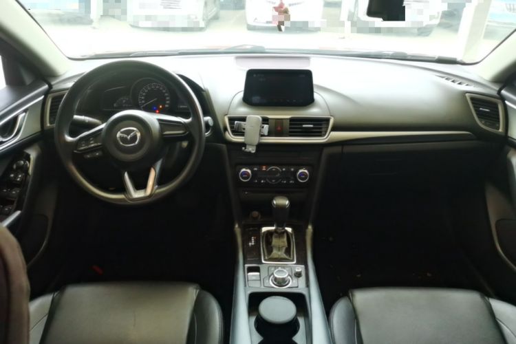 Used Mazda 3 Axela 2017 Sedan 1.5L Automatic Luxury Model Emission Standard China V Center Console