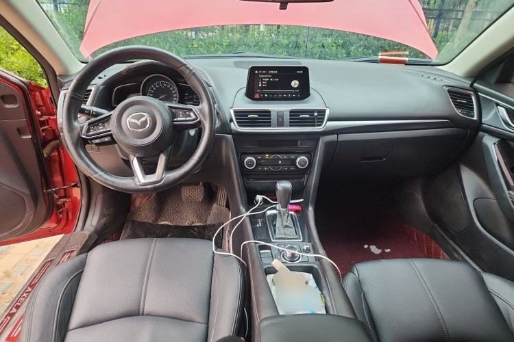 Used Mazda 3 Axela 2017 Sedan 2.0L Automatic Prestige Model China V Standard Center Console