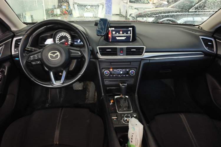 Used Mazda 3 Axela 2017 Sedan 1.5L Automatic Luxury Model Emission Standard China V Center Console