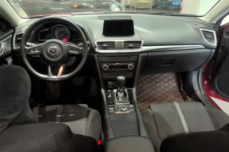 Used Mazda 3 Axela 2017 Sedan 1.5L Automatic Luxury Model Emission Standard China V Center Console