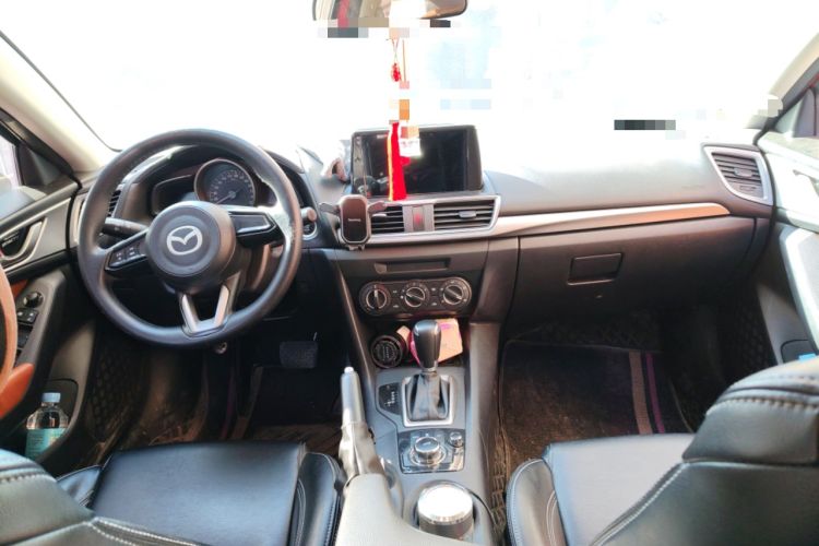 Used Mazda 3 Axela 2017 Sedan 1.5L Automatic Comfort Model Emission Standard China V Center Console