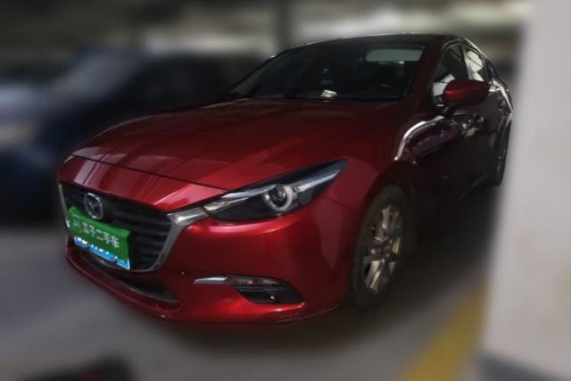 Ojetý Mazda 3 Axela 2017 Sedan 1.5L Automatic Luxury Model China VI Standard
