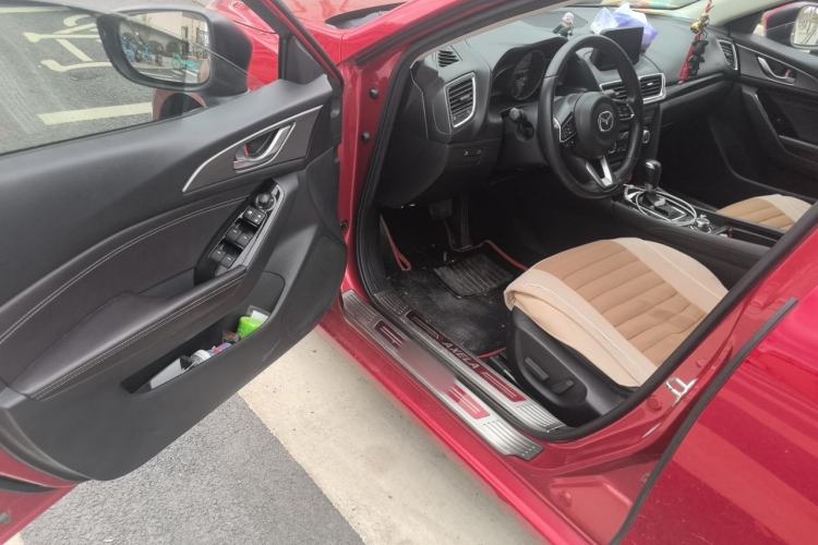Used Mazda 3 Axela 2017 Sedan 2.0L Automatic Prestige Model China V Standard Driver Seat