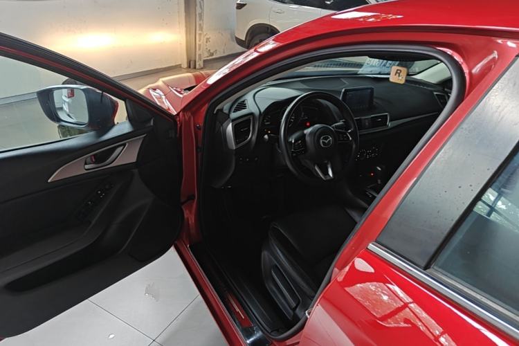 Used Mazda 3 Axela 2017 Sedan 1.5L Automatic Comfort Model Emission Standard China V Driver Seat